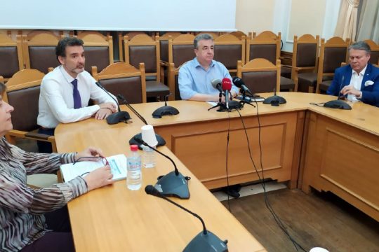 Κρήτη: Εκπαιδεύονται για τον κορονοϊό οι εργαζόμενοι στον Τουρισμό