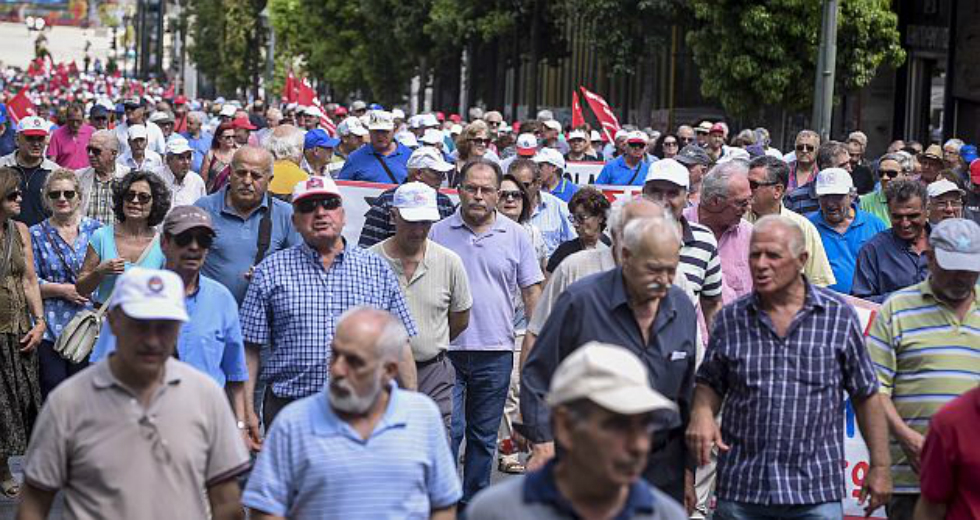 Στο ΥΠΟΙΚ αύριο οι συνταξιούχοι για τον εμπαιγμό με τα αδήλωτα αναδρομικά