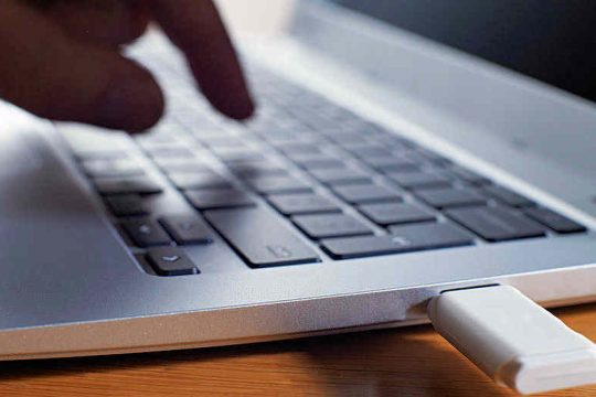 Στην Εισαγγελία το στικάκι Μιωνή