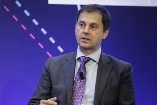 Στην Κρήτη για την έναρξη των πτήσεων ο υπουργός Τουρισμού Χ. Θεοχάρης