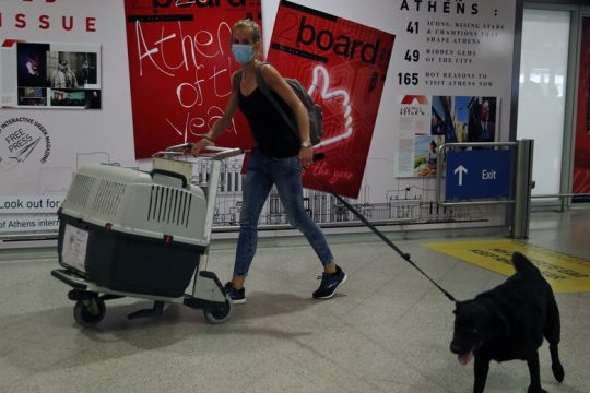 Στην «εντατική» τα δημόσια έσοδα