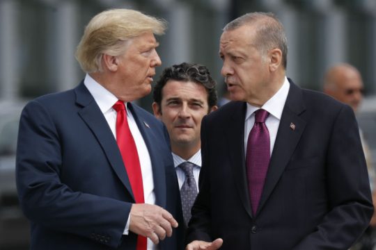 Τηλεφωνική επικοινωνία Τραμπ – Ερντογάν για Λιβύη και ανατ. Μεσόγειο