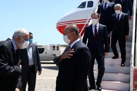 Ταξίδι-αστραπή Τσαβούσογλου στην Τρίπολη