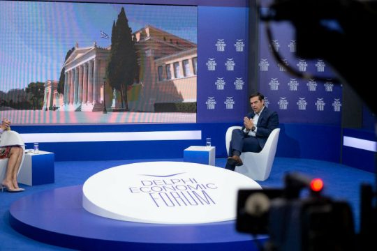 Αλ. Τσίπρας: Κινδυνεύουμε να χάσουμε σε 5 μήνες όσα κερδίσαμε σε 5 χρόνια