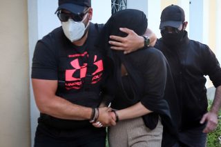 Τηρεί σιγή για την επίθεση με το βιτριόλι στην Καλλιθέα