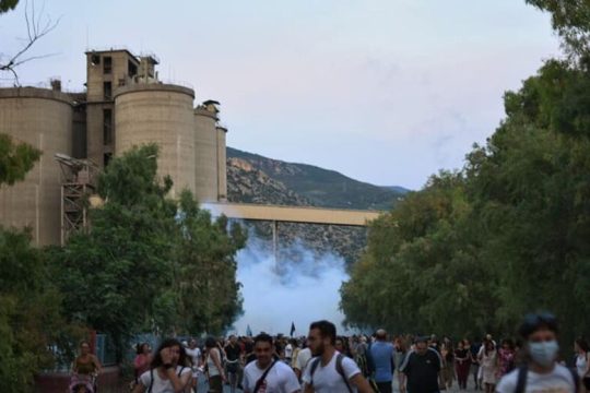 Αστυνομικές αγριότητες στον Βόλο