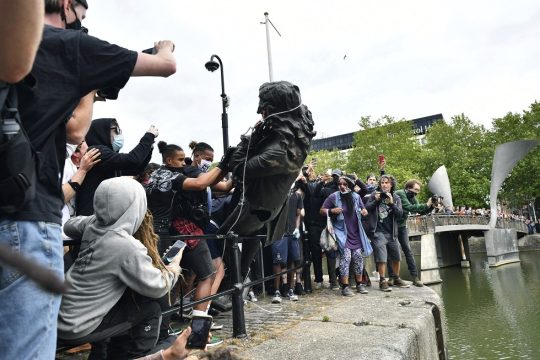 Εκδίκηση έπειτα από 300 χρόνια