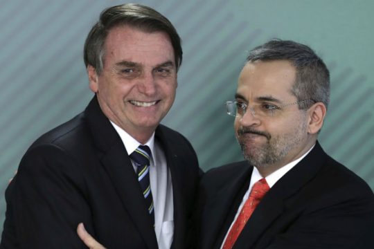 Ένας φασίστας λιγότερος στην κυβέρνηση Μπολσονάρο