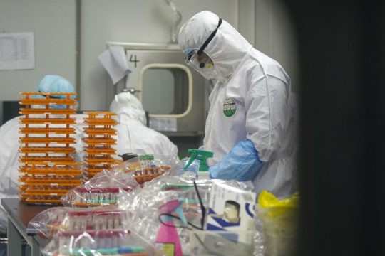 Υπήρχε κορονοϊός στην Κίνα από τον Αύγουστο; Τι αναφέρει νέα επιστημονική μελέτη