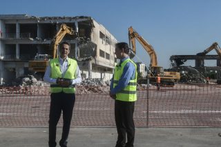 Μπουλντόζες εναντίον… λαχανόκηπου στο Ελληνικό
