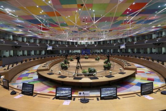 Ζητείται συμβιβασμός των 27