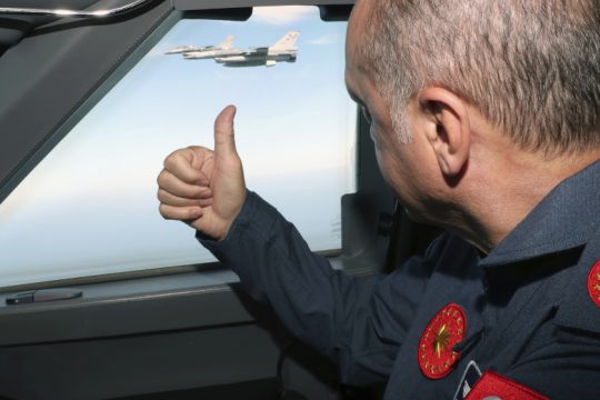 Δώρο 50 εκατ. ευρώ τουρκικά όπλα σε βαλκανικές χώρες