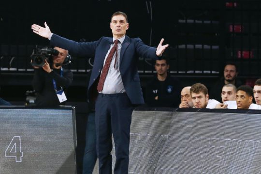 Μάρτιν ο πρώτος στο Λιμάνι