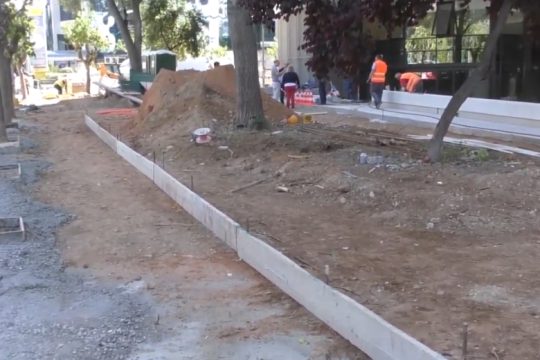 Ονειδος τα παρκάκια της Αθήνας