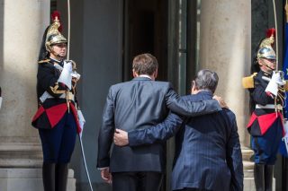 Γαλλική ασπίδα απέναντι στις ορέξεις του Ερντογάν