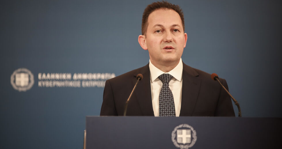 Σε βάθος εξαετίας τα αναδρομικά