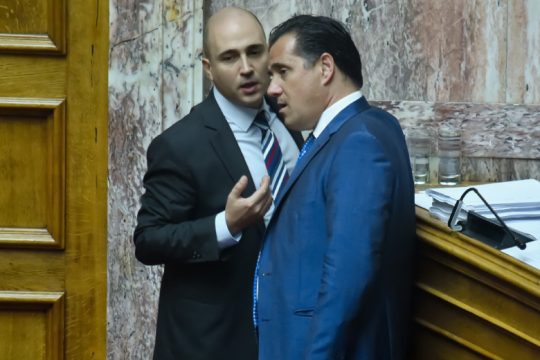 Ο Μπογδάνος και η σκληρή Δεξιά