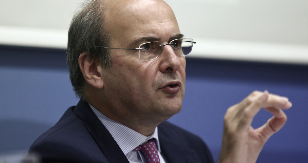 Ακρα του τάφου σιωπή…