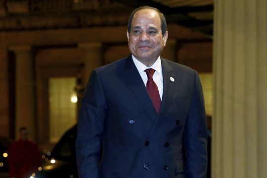 Σίσι: Η Αίγυπτος θα ενεργοποιήσει την ελεύθερη βούληση του λαού της Λιβύης