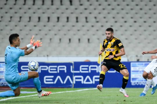 Στους 4 βαθμούς το προβάδισμα της ΑΕΚ για το Champions League