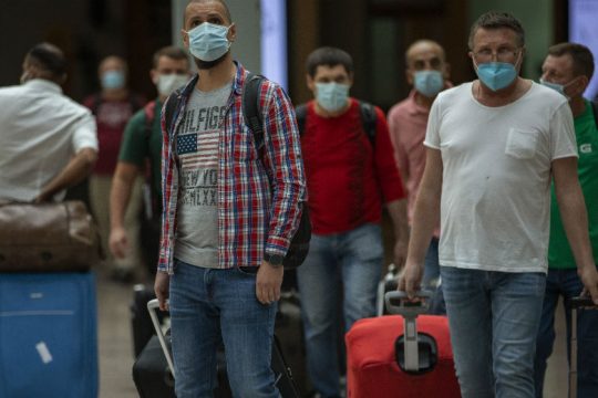 Στη μαύρη λίστα της Ε.Ε. Σερβία και Μαυροβούνιο εξαιτίας του κορονοϊού