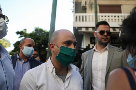 ΕΛ.ΑΣ. κατά χρήστη του Twitter με… παραγγελιά Μπογδάνου