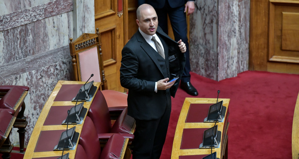 O Μπογδάνος, η Κουμάντου και ο Αθήνα 9,84