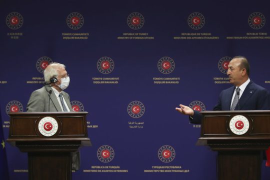 Η Τουρκία «πυροβολεί» την ΕΕ με το βλέμμα σε Ελλάδα, Κύπρο και Γαλλία