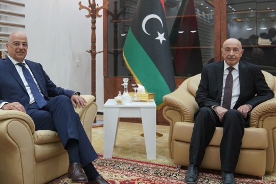 Δένδιας: Προϋπόθεση για ειρήνη στη Λιβύη η απομάκρυνση των ξένων δυνάμεων