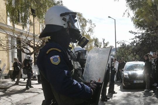 Διαδηλώσεις σε μόνιμη… καραντίνα