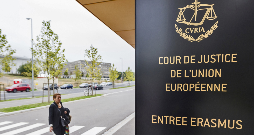 Καταδίκη της Ουγγαρίας για ρατσισμό κατά τρανς πρόσφυγα