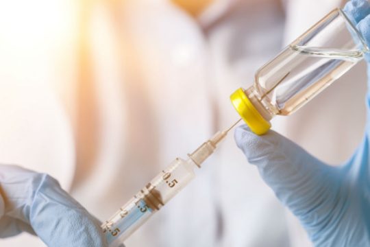 Η Ρωσία ανακοίνωσε εμβόλιο για τον κορονοϊό
