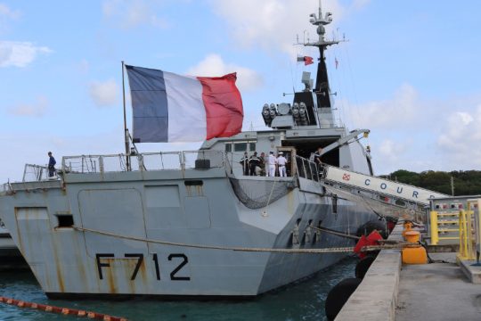 Η Γαλλία αποσύρει τα πλοία της από τη ναυτική δύναμη του NATO στη Λιβύη