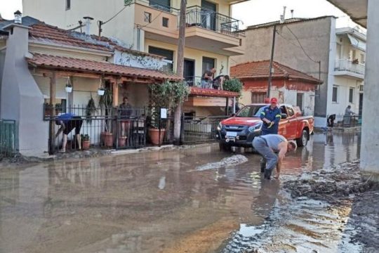 Πλημμυριάρχης Τζιτζικώστας!