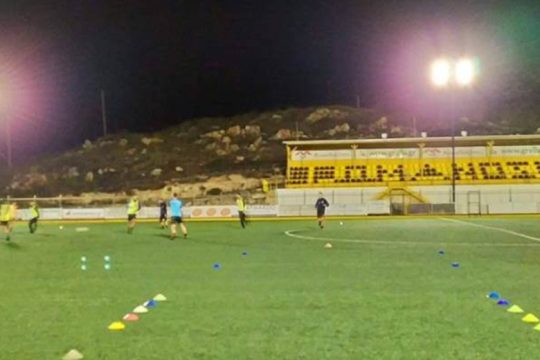 Καταγγέλλουν τον Δήμο Χερσονήσου για «χαράτσι» στην χρήση του γηπέδου