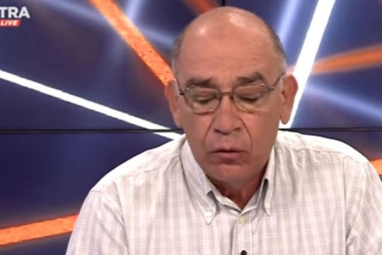 «Ο κουκολοφόρος είμαι εγώ…»