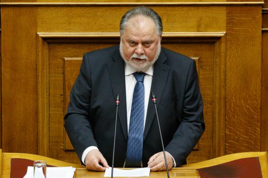 Αμφισβήτηση Βρούτση εκ των έσω