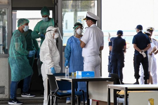 Σταθερά πάνω από 20 τα ημερήσια κρούσματα κορονοϊού
