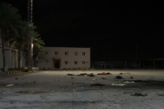 Λιβύη: Επίθεση από αέρος και τρεις νεκροί στη βάση αλ-Τζούφρα