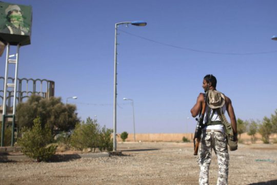 Λιβύη: Σε θέσεις μάχης για τη Σύρτη, φόβοι για γενικευμένη ανάφλεξη
