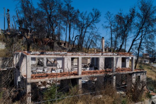 Παρέμβαση εισαγγελέα για το Μάτι, εξώδικο Γεροβασίλη στην «Καθημερινή»