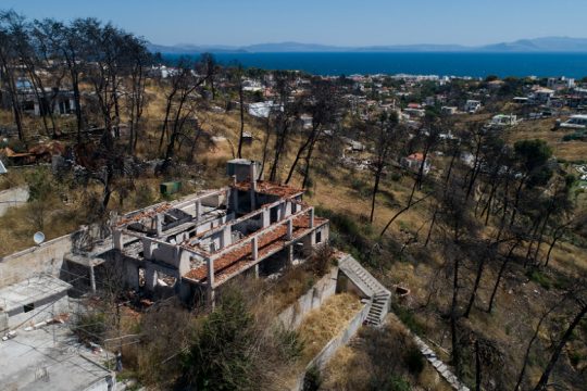 Μάτι - Μάνδρα: Δημοσιεύθηκε η ΚΥΑ για τη χορήγηση ειδικής σύνταξης στις οικογένειες θυμάτων