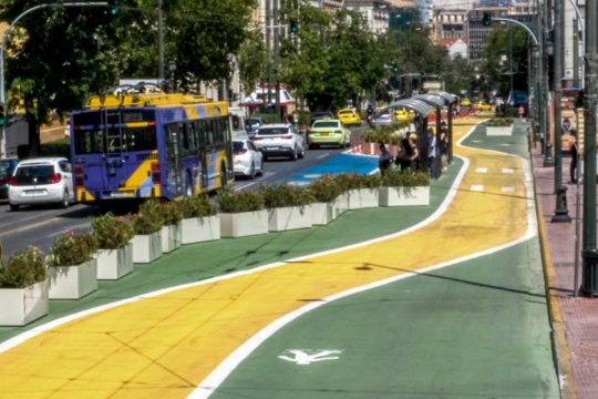 Ο Μ.Π. τώρα και στο Παρίσι!