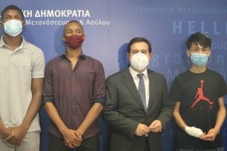 Μάσκες α λα καρτ