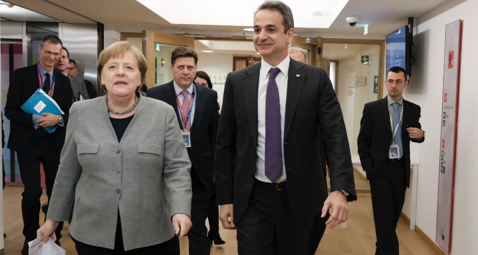 Επικοινωνία Μητσοτάκη – Μέρκελ ενόψει της Συνόδου Κορυφής