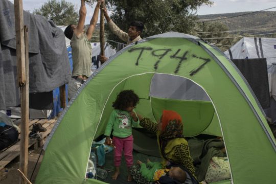 Καταγγελία ΜΚΟ: Αντί για αιτήσεις ασύλου, ποινικές διώξεις για 850 άτομα