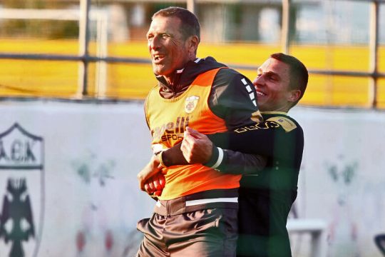 Καλώς τονε κι ας… μην άργησε