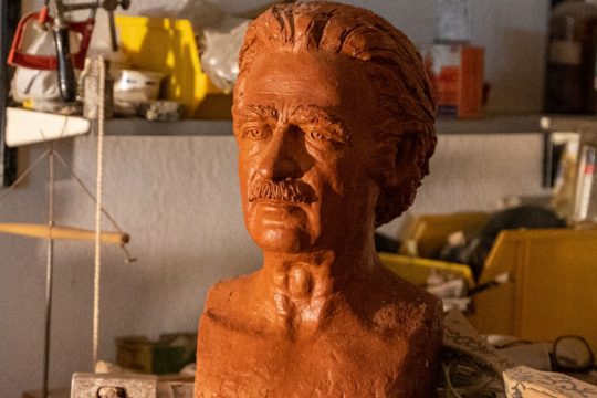 Μορφές της ιστορίας πλασμένες από κερί