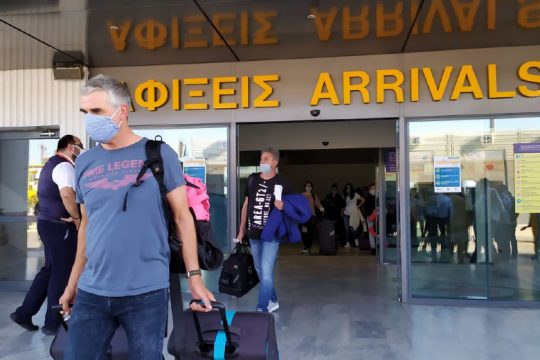Με πτήση από Τσεχία άνοιξαν οι πτήσεις εξωτερικού στην Κρήτη