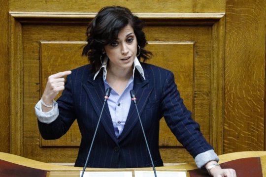 Εξώδικο Ραλλίας Χρηστίδου για προσβλητική ανάρτηση δημοσιογράφου στο Facebook